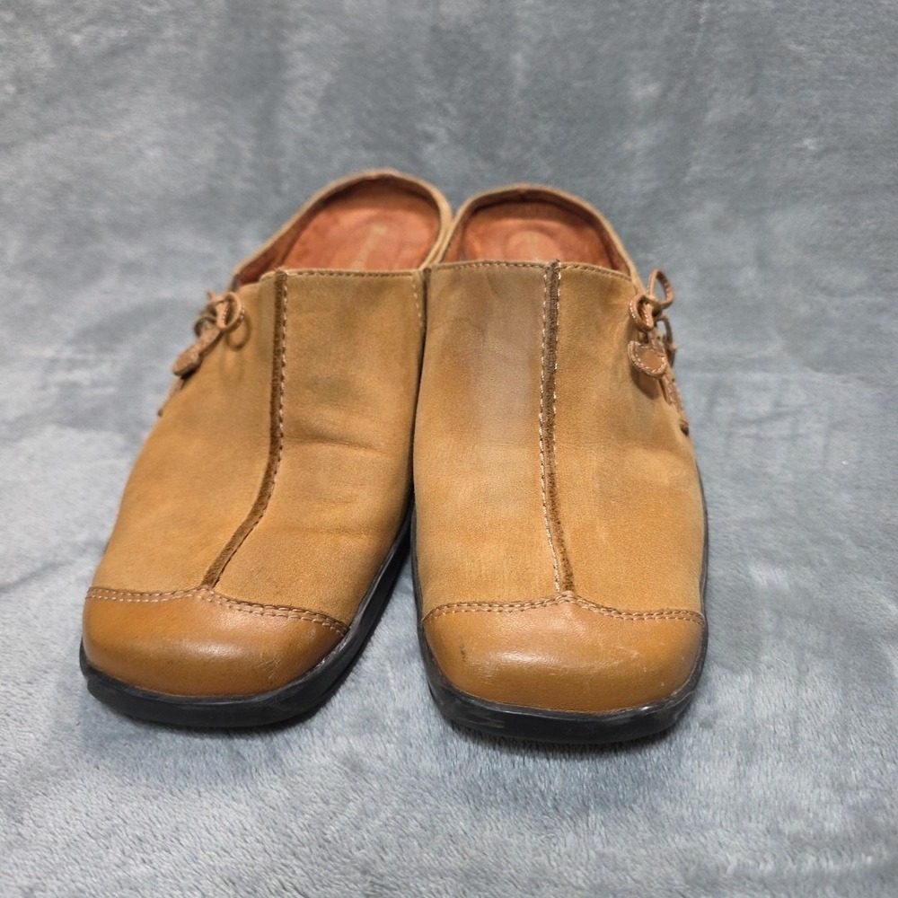 Naturalizer Womens Tan Suede Nubuck Detail Mules Slip on Comfort Flat Slide Size